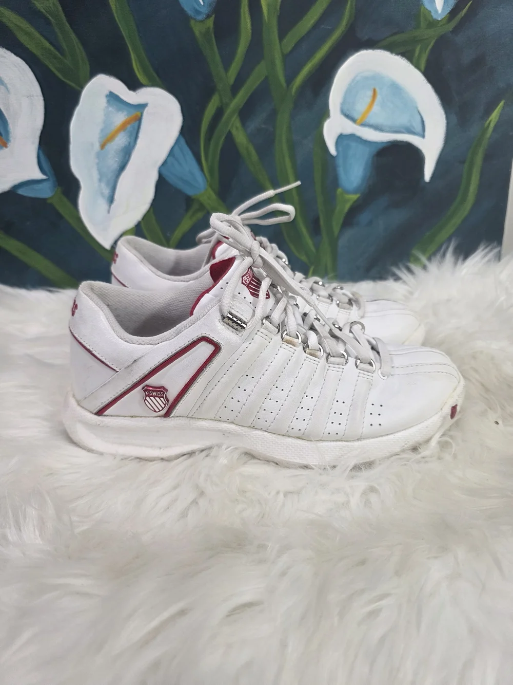 K-Swiss Women 7.5 Athletic sport support  Walking Shoes